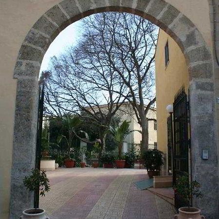 Hotel D'Orleans Palermo Exterior foto